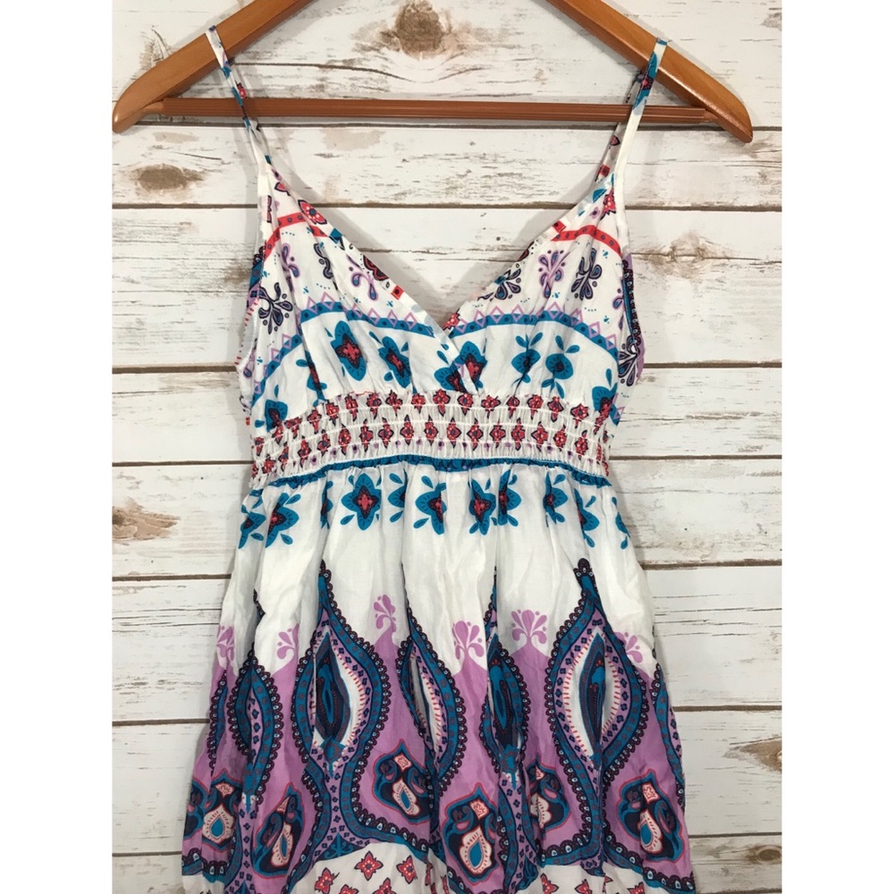 NWT H&M WHITE DRESS WITH DESIGN SIZE 12 - Picture 2 of 5